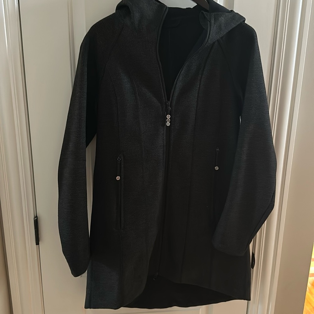 Lululemon soft-shell athletic jacket - Size 8